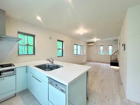 埼玉県蕨市塚越7丁目中古住宅